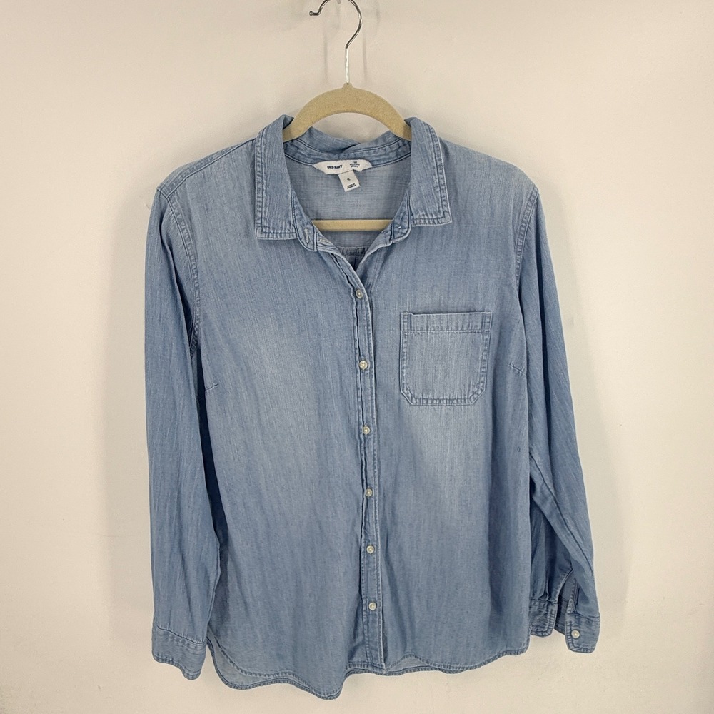 Old Navy The Classic Shirt Chambray Blue XL Casual Button Down Denim Cotton